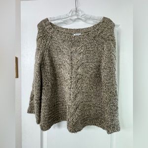 Comfy sweater for the cold weather.